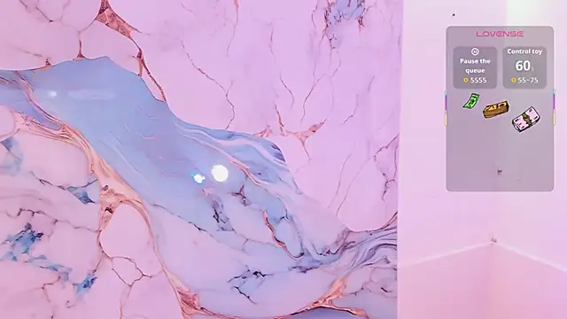 TIFFANY GLOW   online show from November 22, 8:08 pm