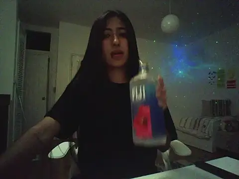 Snapshot of OwnedBySky chatting on September 9, 3:39 am OwnedBySky online show from September 9, 3:39 am