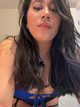 Myonlyprincess1 online show from April 21, 4:52 am