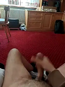 Snapshot of LucifertheGenius chatting on October 17, 12:19 pm LucifertheGenius online show from October 17, 12:19 pm