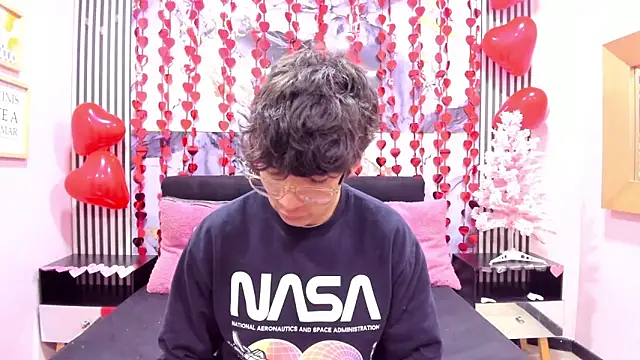 Desire Ecstasy online show from February 15, 3:14 am