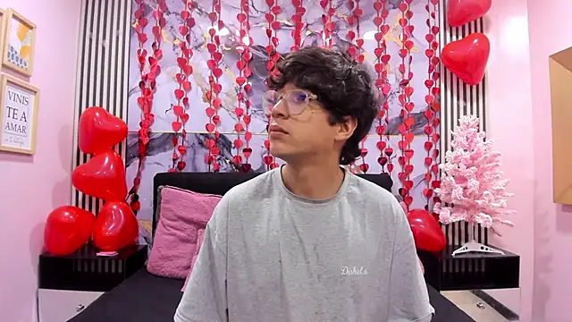 Desire Ecstasy online show from February 18, 3:24 am