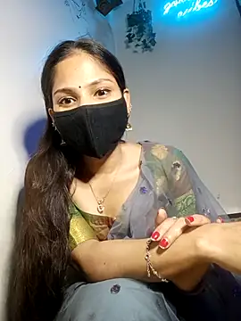 Snapshot of TheSassyGirl7 chatting on September 13, 5:46 pm TheSassyGirl7 online show from September 13, 5:46 pm