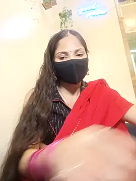 Snapshot of TheSassyGirl7 chatting on September 22, 5:15 pm TheSassyGirl7 online show from September 22, 5:15 pm