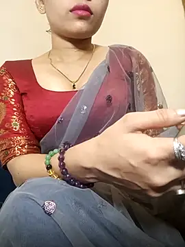 TheSassyGirl7 online show from February 23, 7:33 pm