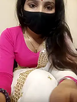 TheSassyGirl7 online show from February 27, 7:14 pm