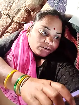 Snapshot of Soniya_jat chatting on October 14, 9:10 am Soniya jat online show from October 14, 9:10 am