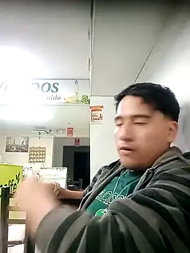 QJHoElyking online show from October 28, 2:37 am