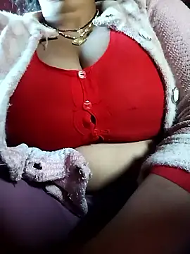 Snapshot of CUTGIRL76 chatting on January 16, 3:54 am CUTGIRL76 online show from January 16, 3:54 am