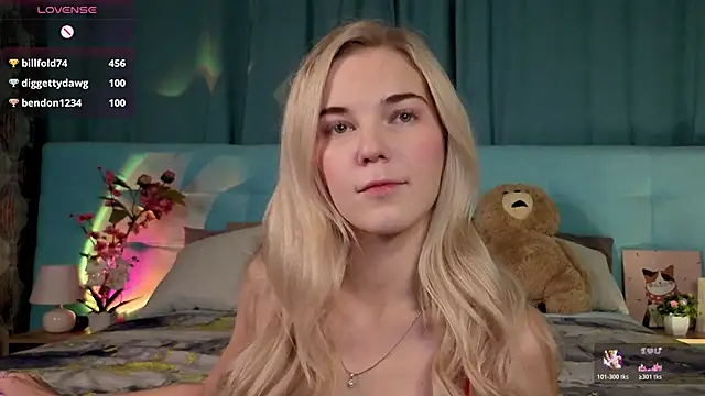 Aurora Bennet online show from February 11, 1:10 am