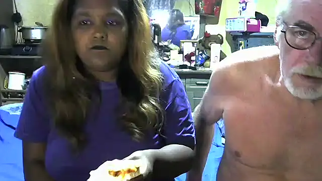 crazyloverstasmike online show from October 2, 6:59 pm