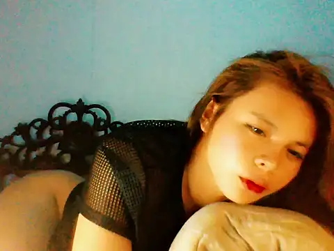 kera metina online show from January 11, 2:27 am