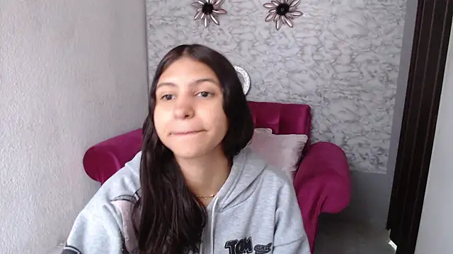 Evagirl69 online show from March 17, 12:30 pm