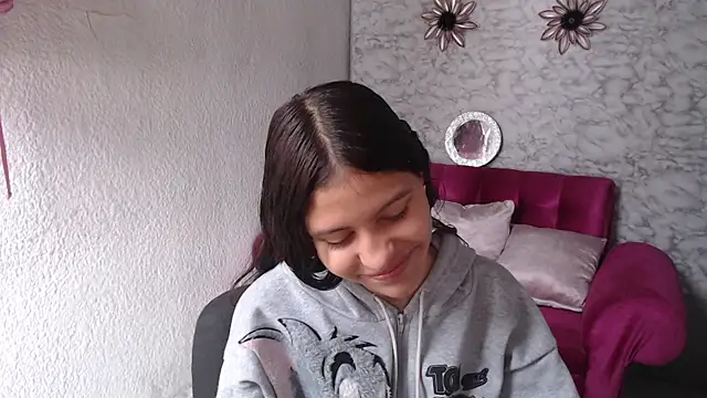 Evagirl69 online show from April 6, 12:17 pm