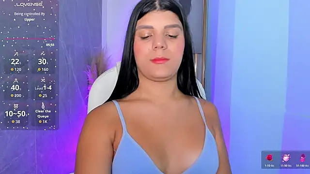 PauliinaBelle  online show from April 1, 1:23 pm