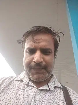 vardh033 online show from September 18, 10:50 am