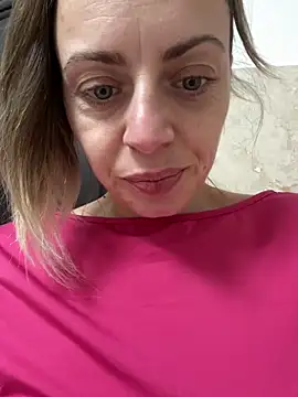 ladywithbigass online show from December 16, 12:06 pm