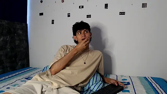 alexmark  online show from March 27, 1:55 pm