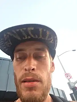 Snapshot of Leshok chatting on November 10, 12:53 am Leshok online show from November 10, 12:53 am