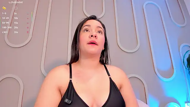 Snapshot of _miss_mia chatting on June 26, 11:58 am miss mia online show from June 26, 11:58 am