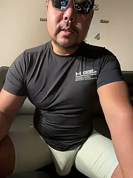 Snapshot of jack_jay0103 chatting on October 11, 12:36 pm jack jay0103 online show from October 11, 12:36 pm