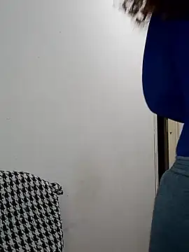 A maddy online show from November 9, 2:32 am