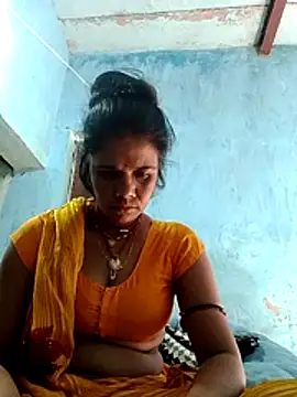Snapshot of Hot_ashna chatting on February 21, 8:15 am Hot ashna online show from February 21, 8:15 am