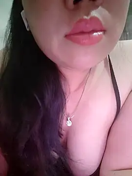 Julyy08 online show from February 10, 2:54 pm