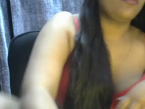 Queenxxx98 online show from December 16, 7:52 pm