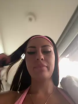 Isabellaa Palacios online show from March 27, 3:01 pm