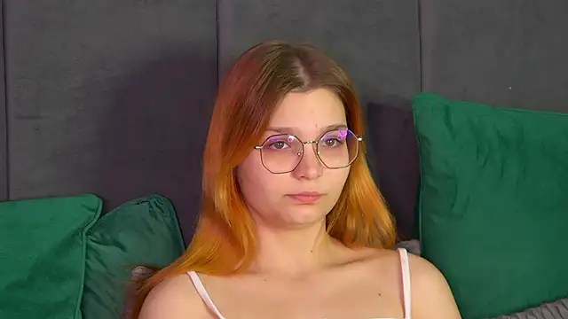 BellaMarebelle online show from October 24, 4:20 am