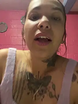 Snapshot of emperatrixsex chatting on June 5, 3:13 am emperatrixsex online show from June 5, 3:13 am