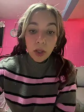 Snapshot of emperatrixsex chatting on June 20, 3:09 am emperatrixsex online show from June 20, 3:09 am