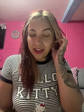 Snapshot of emperatrixsex chatting on June 27, 3:11 am emperatrixsex online show from June 27, 3:11 am