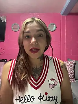 Snapshot of emperatrixsex chatting on June 28, 3:01 am emperatrixsex online show from June 28, 3:01 am