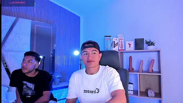 LiamDeep online show from January 9, 8:32 pm