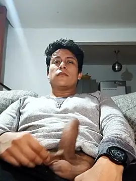 Snapshot of juan_penetreitor chatting on October 1, 2:28 am juan penetreitor online show from October 1, 2:28 am