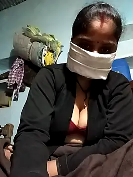 Sheema tyagi online show from November 16, 8:36 pm