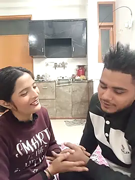 romantic couple1 online show from December 23, 12:52 am