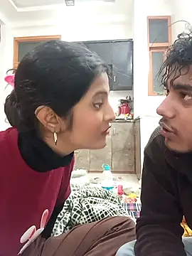 romantic couple1 online show from January 14, 1:44 am