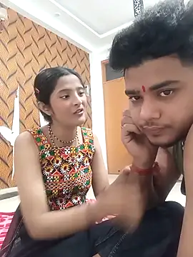 romantic couple1 online show from February 17, 1:13 am