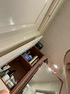 lanameijer online show from November 3, 10:32 pm