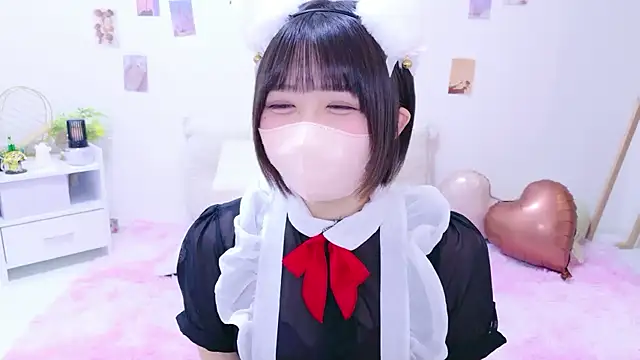 Hinata Sun online show from February 22, 2:15 pm