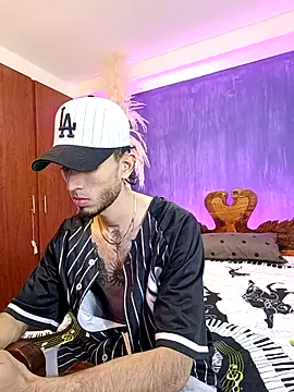 Snapshot of Jacob_di chatting on September 21, 5:20 am Jacob di online show from September 21, 5:20 am