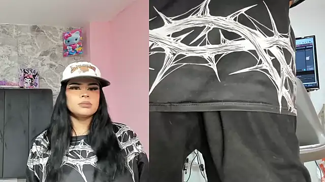 Snapshot of Missy_Aprill chatting on May 20, 12:55 pm Missy Aprill online show from May 20, 12:55 pm