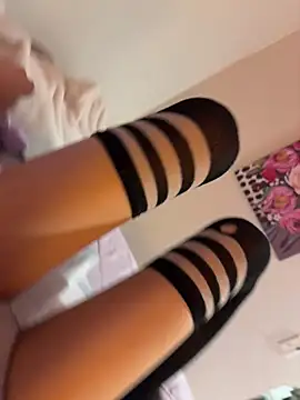 Snapshot of littiekitty chatting on March 15, 10:38 pm littiekitty online show from March 15, 10:38 pm
