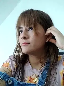 karamirror  online show from September 27, 8:03 pm