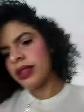 Snapshot of SheyLopez chatting on June 22, 2:57 am SheyLopez online show from June 22, 2:57 am