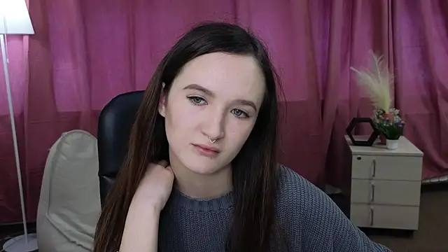 Snapshot of DeeannBeahm chatting on May 25, 8:20 am DeeannBeahm online show from May 25, 8:20 am