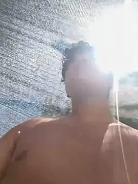 Snapshot of VRGUD0N19cm chatting on April 27, 5:44 pm VRGUD0N19cm online show from April 27, 5:44 pm